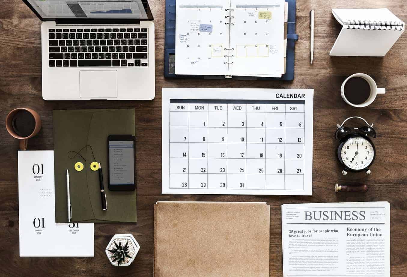 Laptop, Notizblock, Notizbuch, Kalender, Mobiltelefon, Handy, Stift, Termin, Terminübersicht, Terminplan
